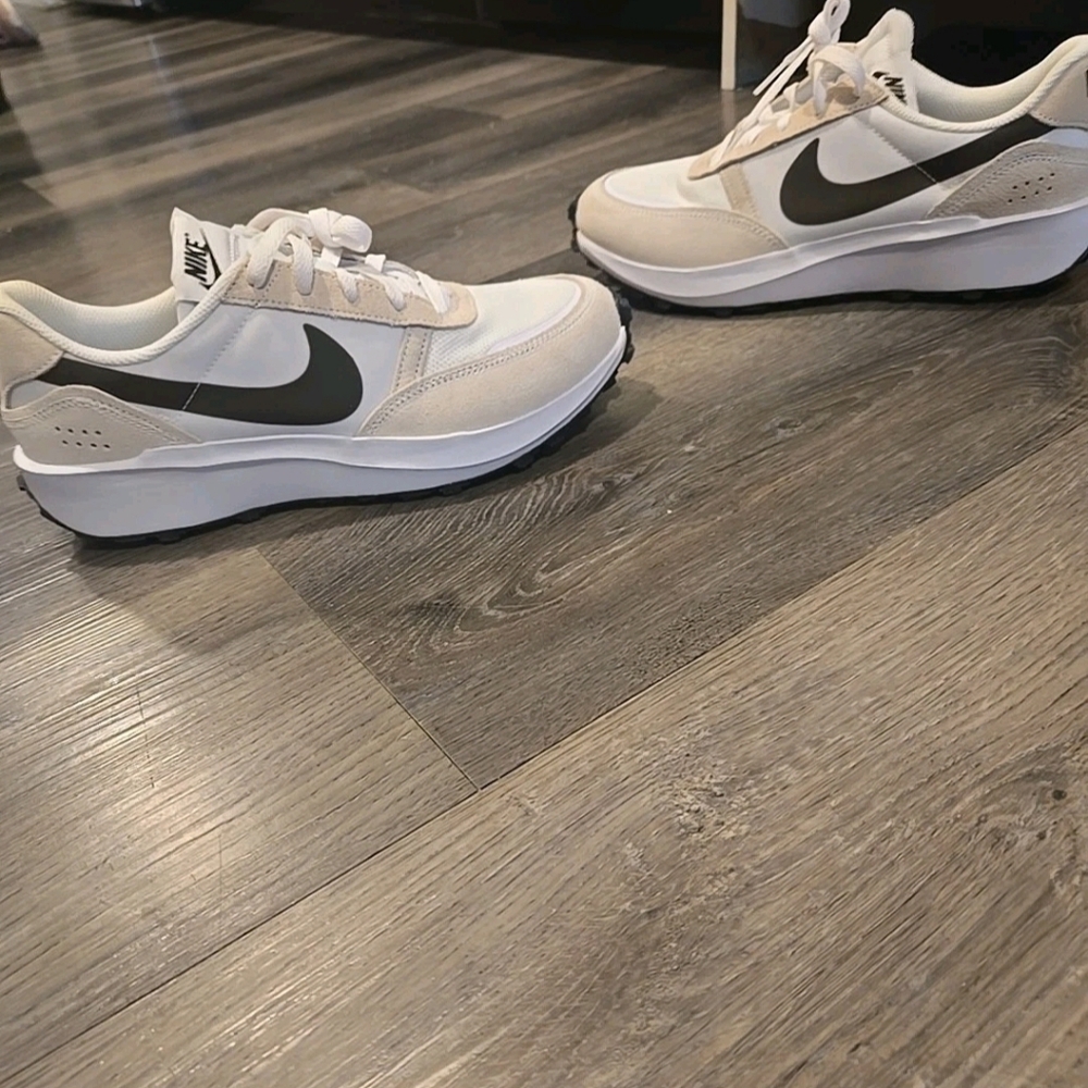 Nike Waffle NAV White/black Unisex  Men 8/womens 9.5 New - Picture 4 of 11